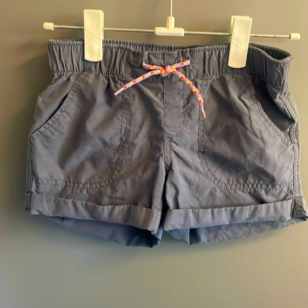 Old Navy Girls Gray Pull On Shorts Elastic Waist Multi Color Drawstring Size M 8